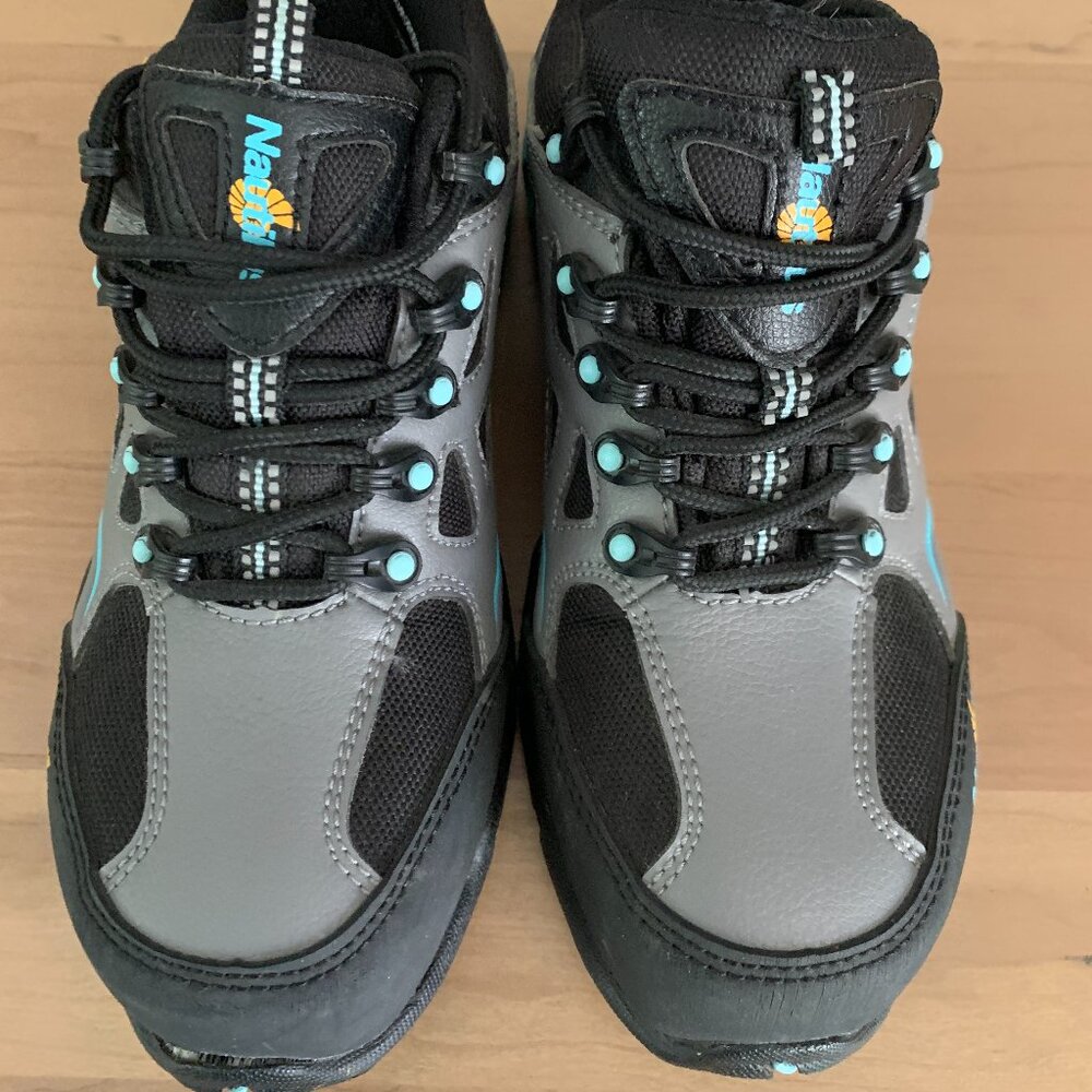 Nautilus Safety Steel Toe Shoe Work Sneaker Black/Gray/Teal Women's 6.5